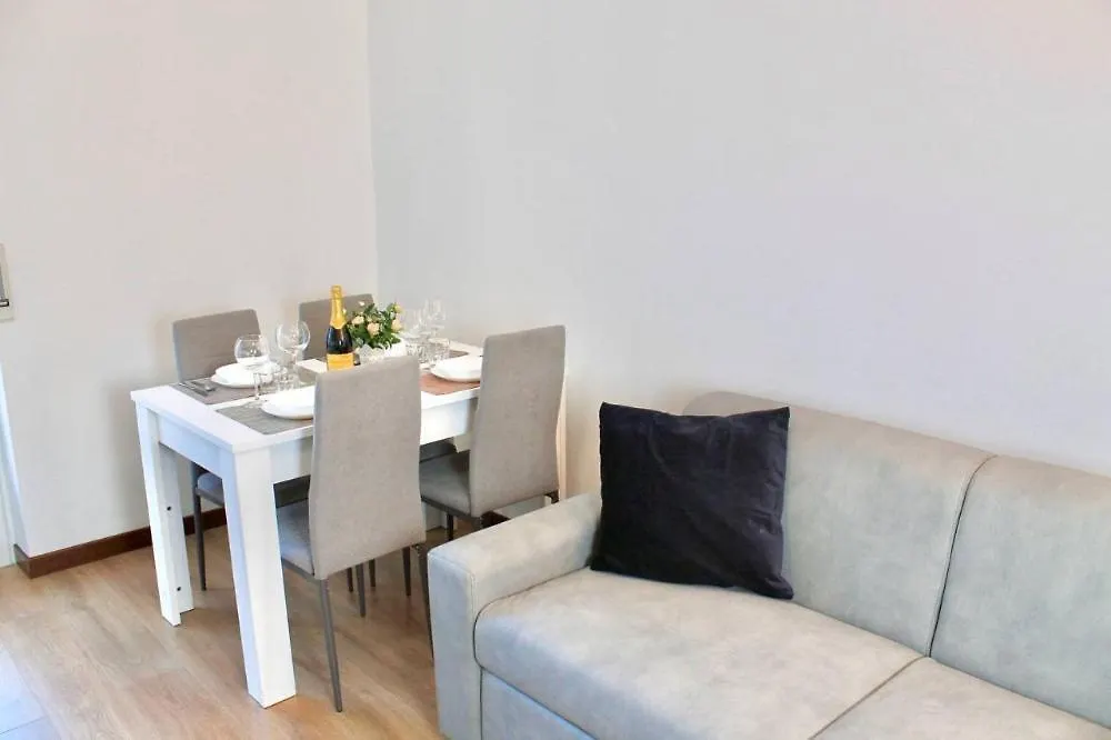 15 Minuti Dal Duomo- Metro-Design Apartment Milan 0*,