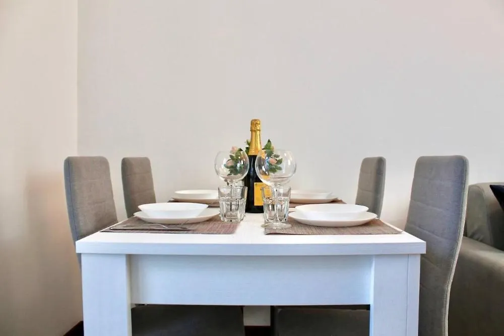15 Minuti Dal Duomo- Metro-Design Apartment Milan